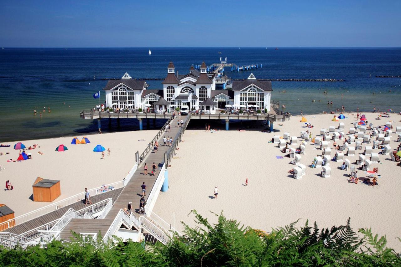Schoene Ferienwohnungen Mit Kamin Im Ostseebad Sellin Extérieur photo