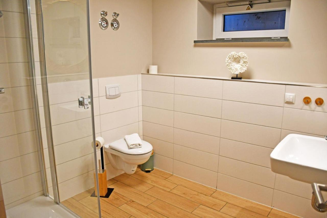 Schoene Ferienwohnungen Mit Kamin Im Ostseebad Sellin Extérieur photo