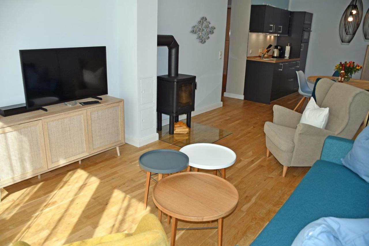 Schoene Ferienwohnungen Mit Kamin Im Ostseebad Sellin Extérieur photo
